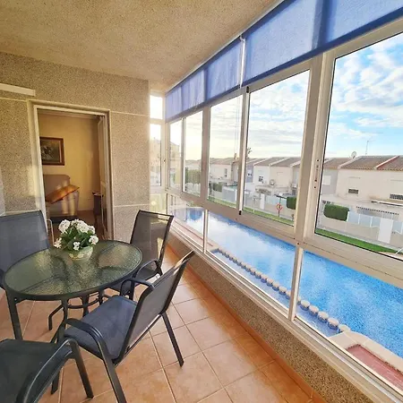 Perseo Holidays Pool View Torrevieja